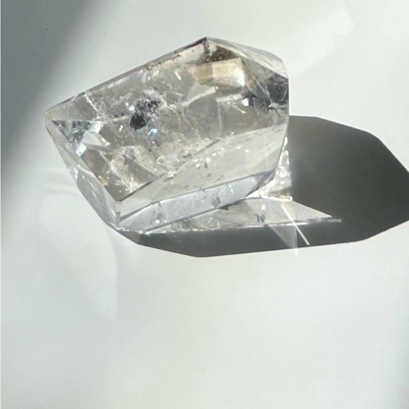 Clear Quartz Freeform With Rainbows - Picture 11 of 13